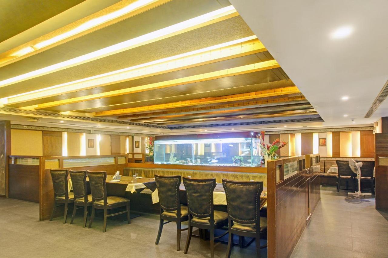 Collection O 82357 Hotel Surabhi Pride Trimulgherry Экстерьер фото
